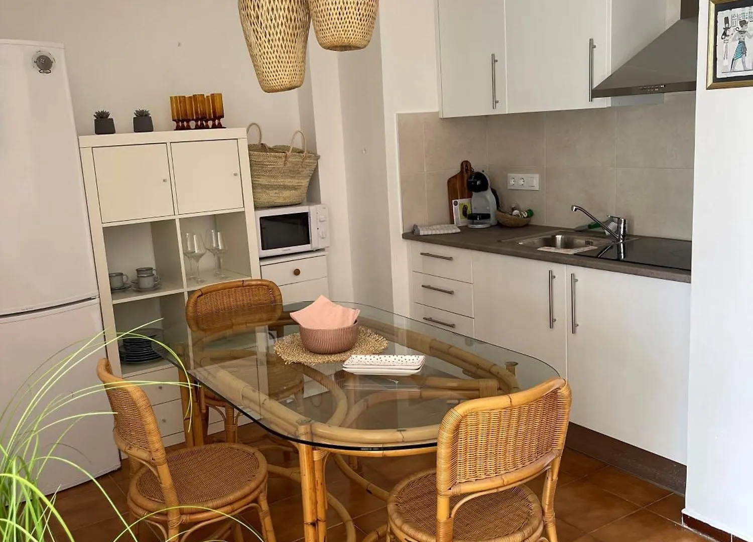 Appartement Sunny, Seaside Rental With Pool L' Escala Spanje